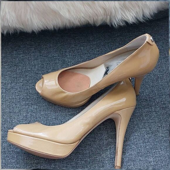 Michael Kors Platform Peeptoe Heels size 9 - Picture 9 of 12